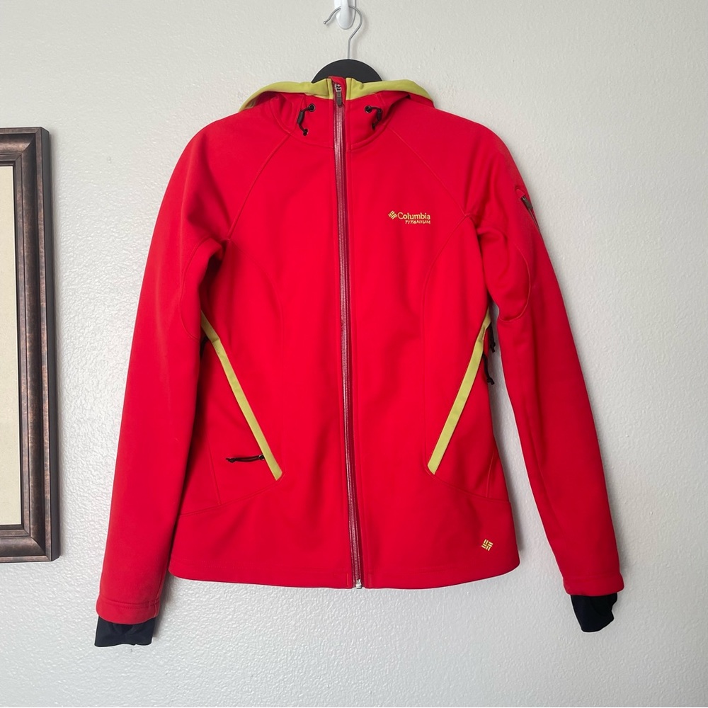 Columbia Titanium Omni-Heat Hooded Outdoor Red/Yellow Jacket Size Small